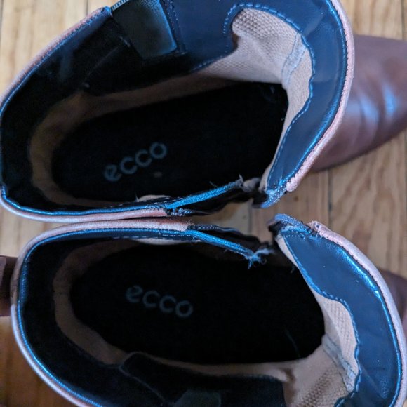 Ecco booties - Picture 6 of 7